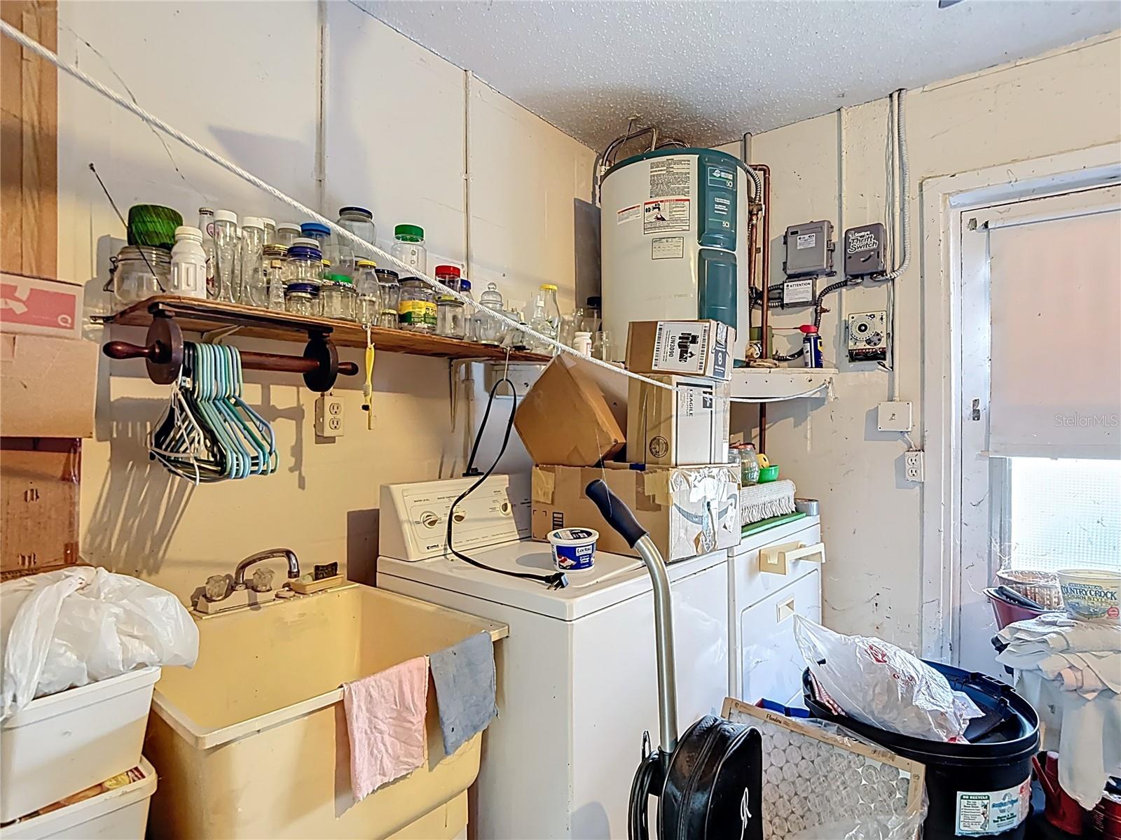 LAKEWOOD VILLAS - Residential