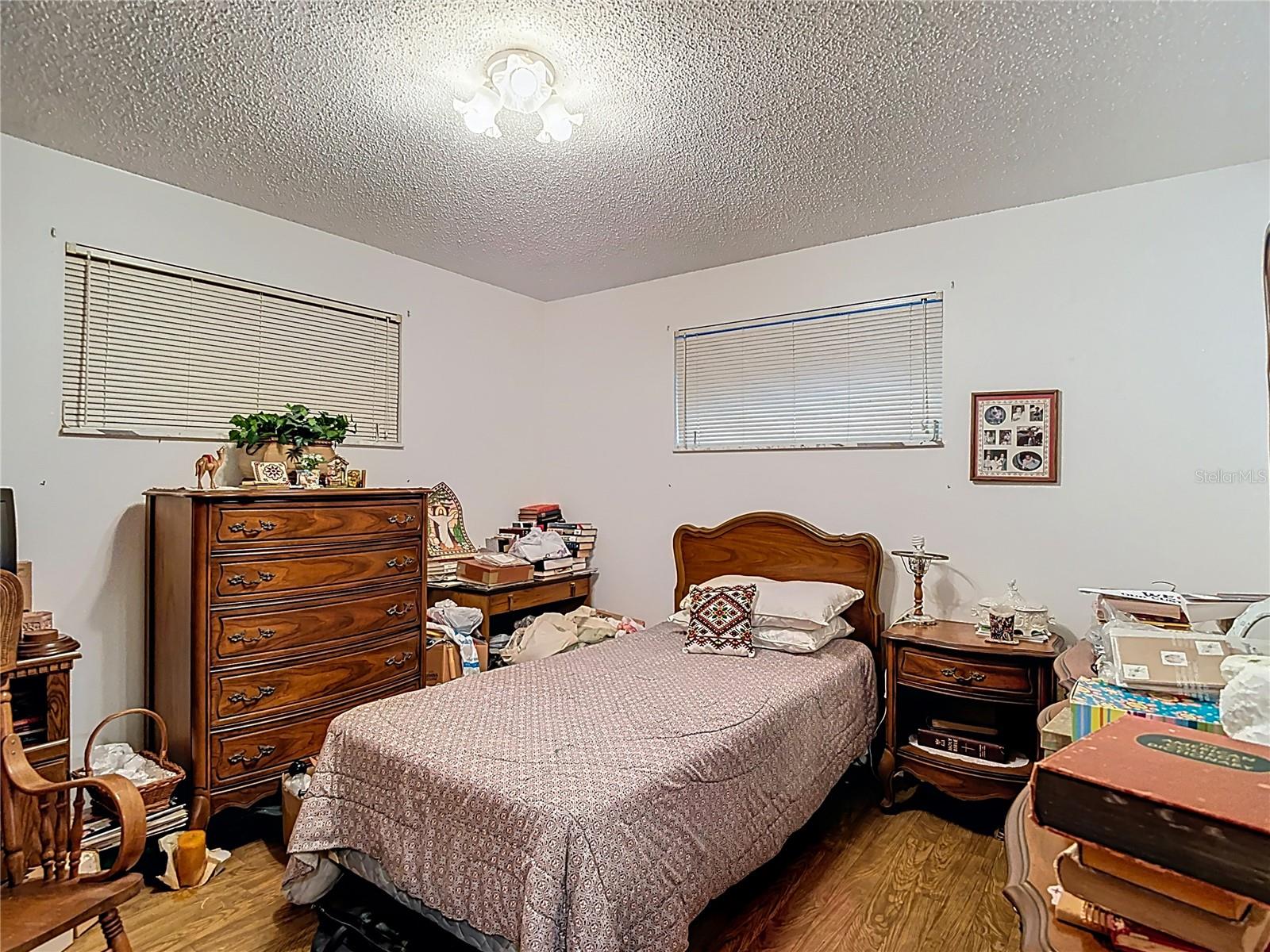 LAKEWOOD VILLAS - Residential