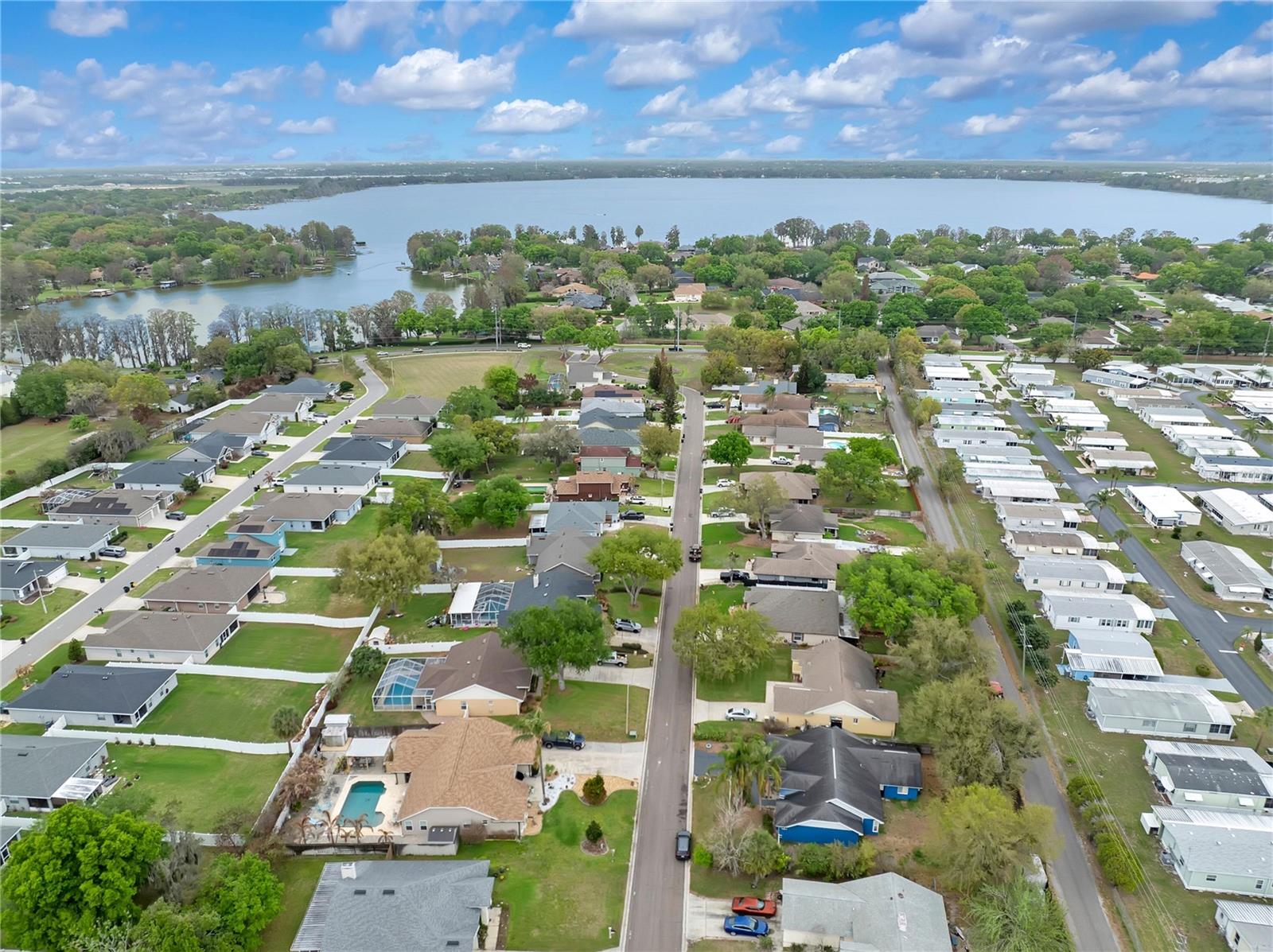 LITTLE LAKE ESTATES - Residential