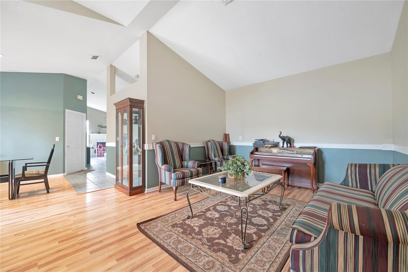 LITTLE LAKE ESTATES - Residential