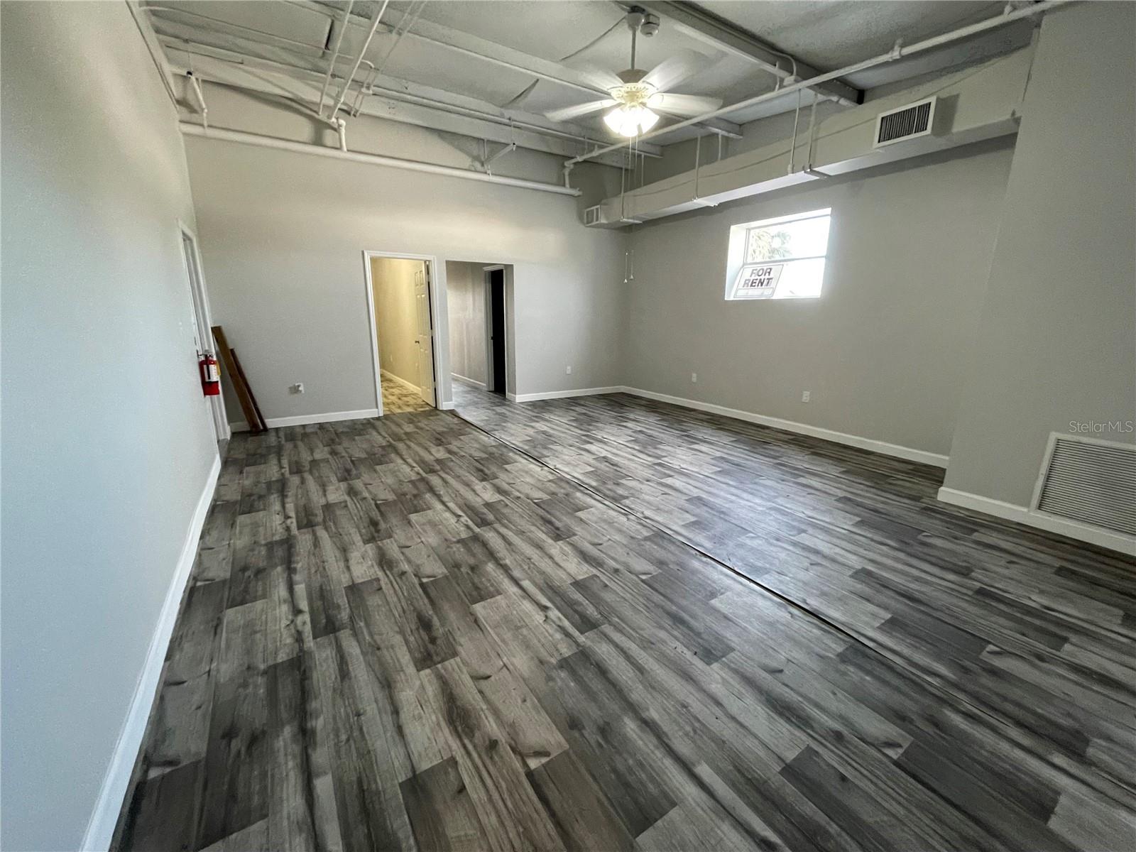 LEESBURG - Commercial Lease