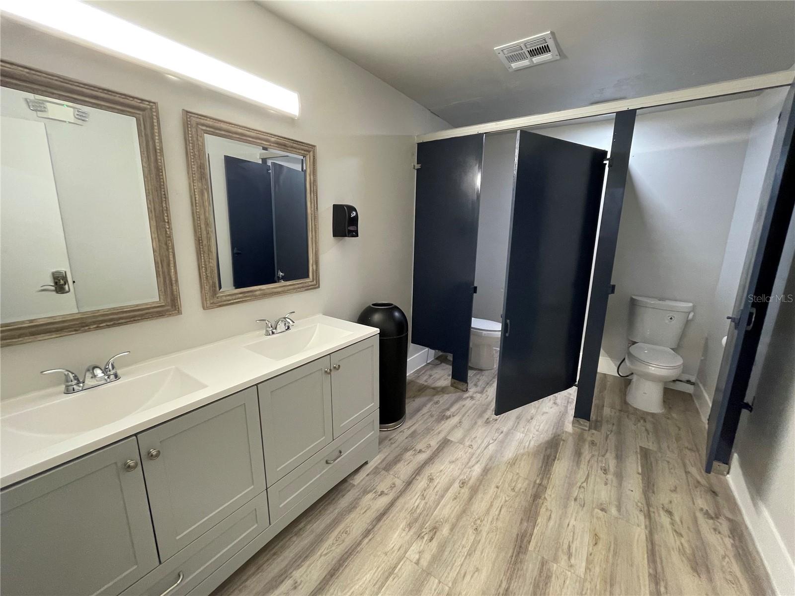 LEESBURG - Commercial Lease