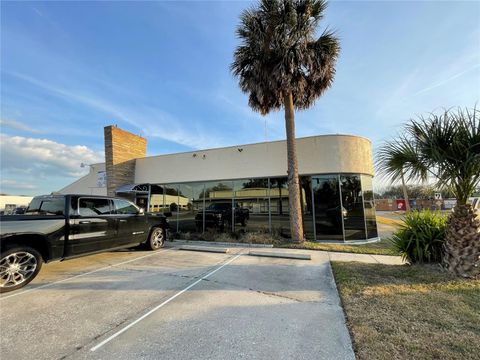 Tiny photo for 201 E Main Street #101, Leesburg, FL 34748 (MLS # G5110196)