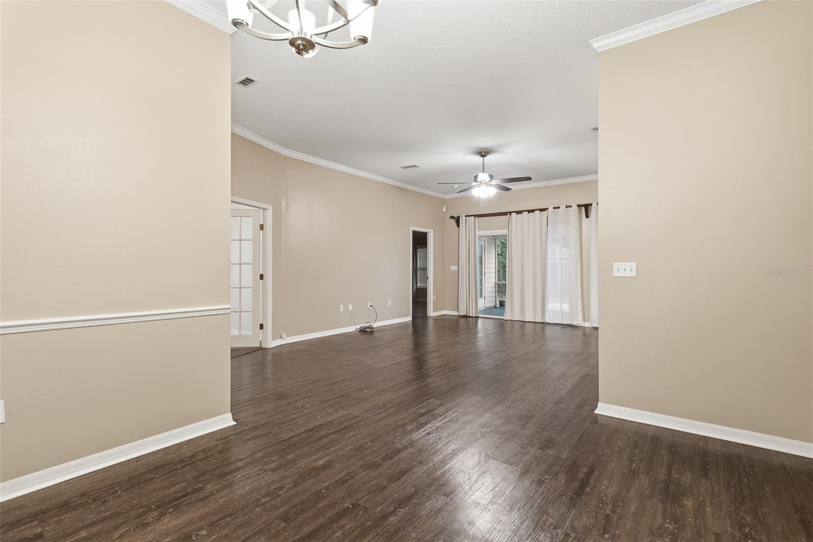 MENTONE CLUSTER PH 8 - Residential