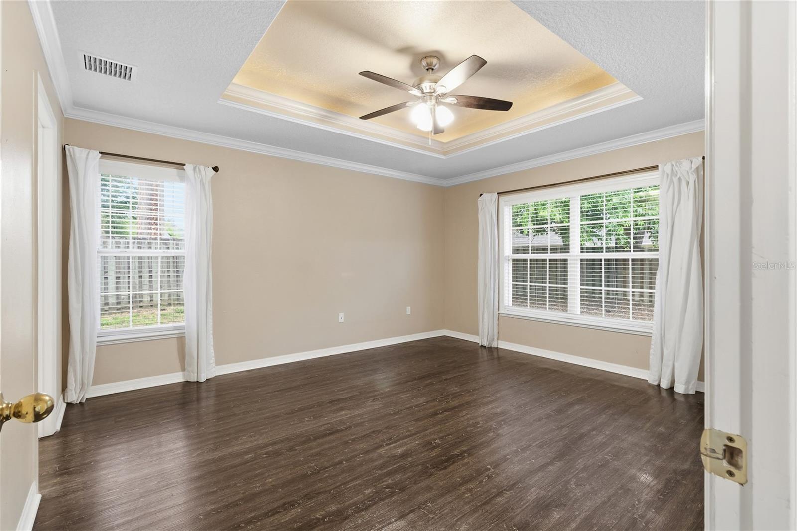 MENTONE CLUSTER PH 8 - Residential