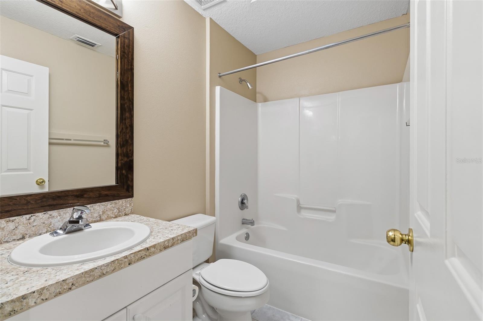MENTONE CLUSTER PH 8 - Residential