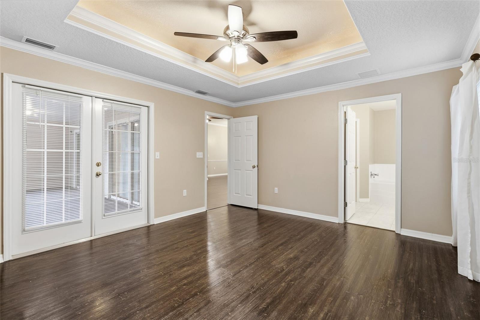 MENTONE CLUSTER PH 8 - Residential