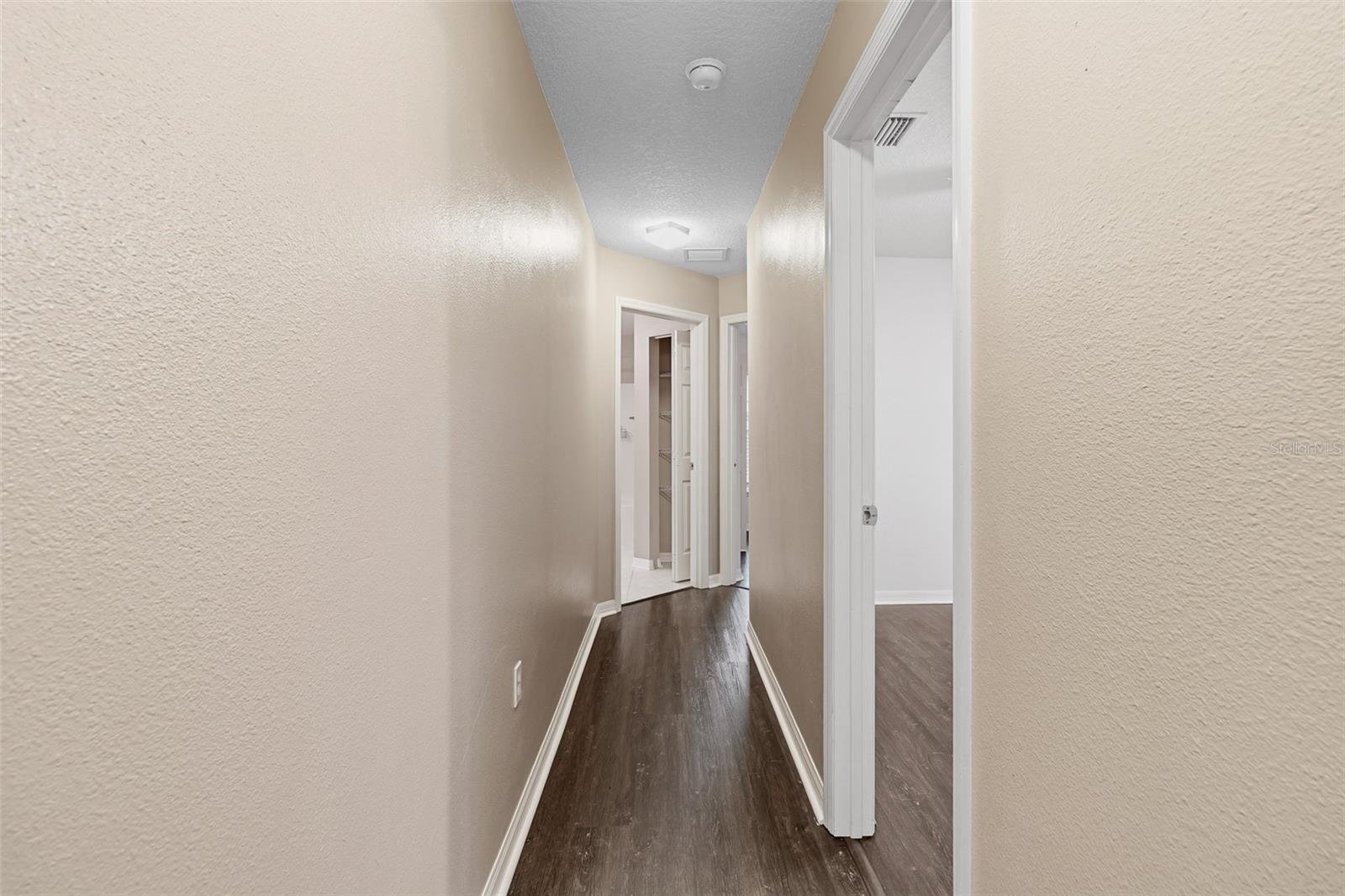 MENTONE CLUSTER PH 8 - Residential