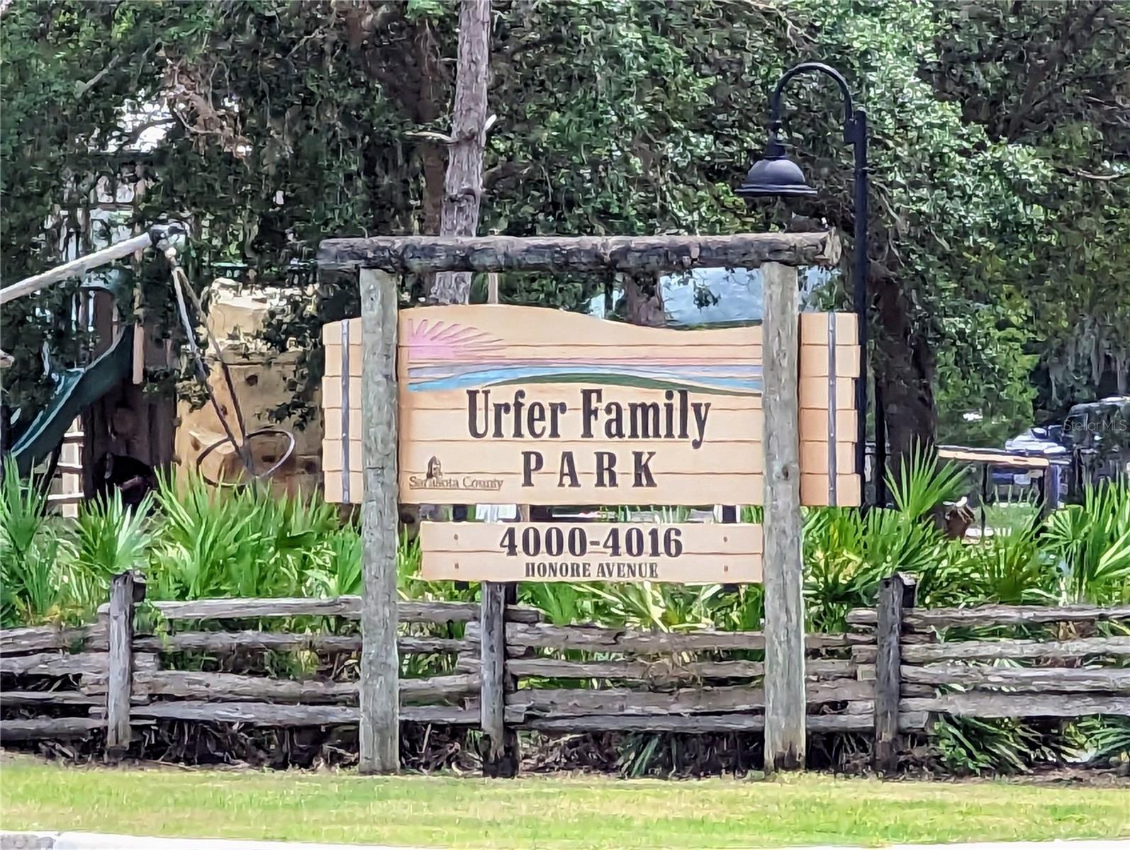 CALUMET AT CENTERGATE 1 - Residential