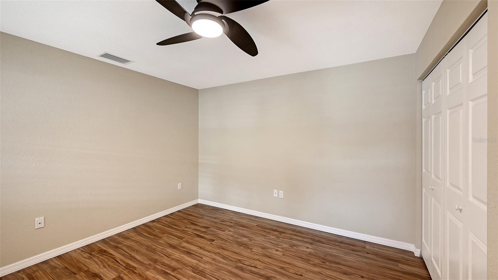 GOLF POINTE AT PALM-AIRE CC SEC III - Residential