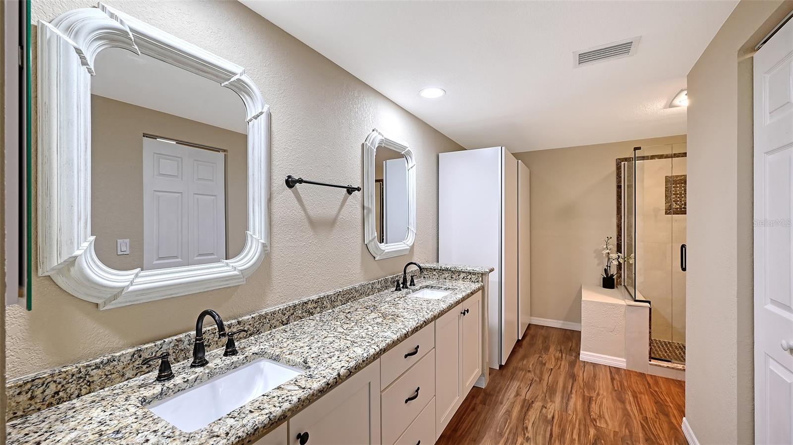 GOLF POINTE AT PALM-AIRE CC SEC III - Residential