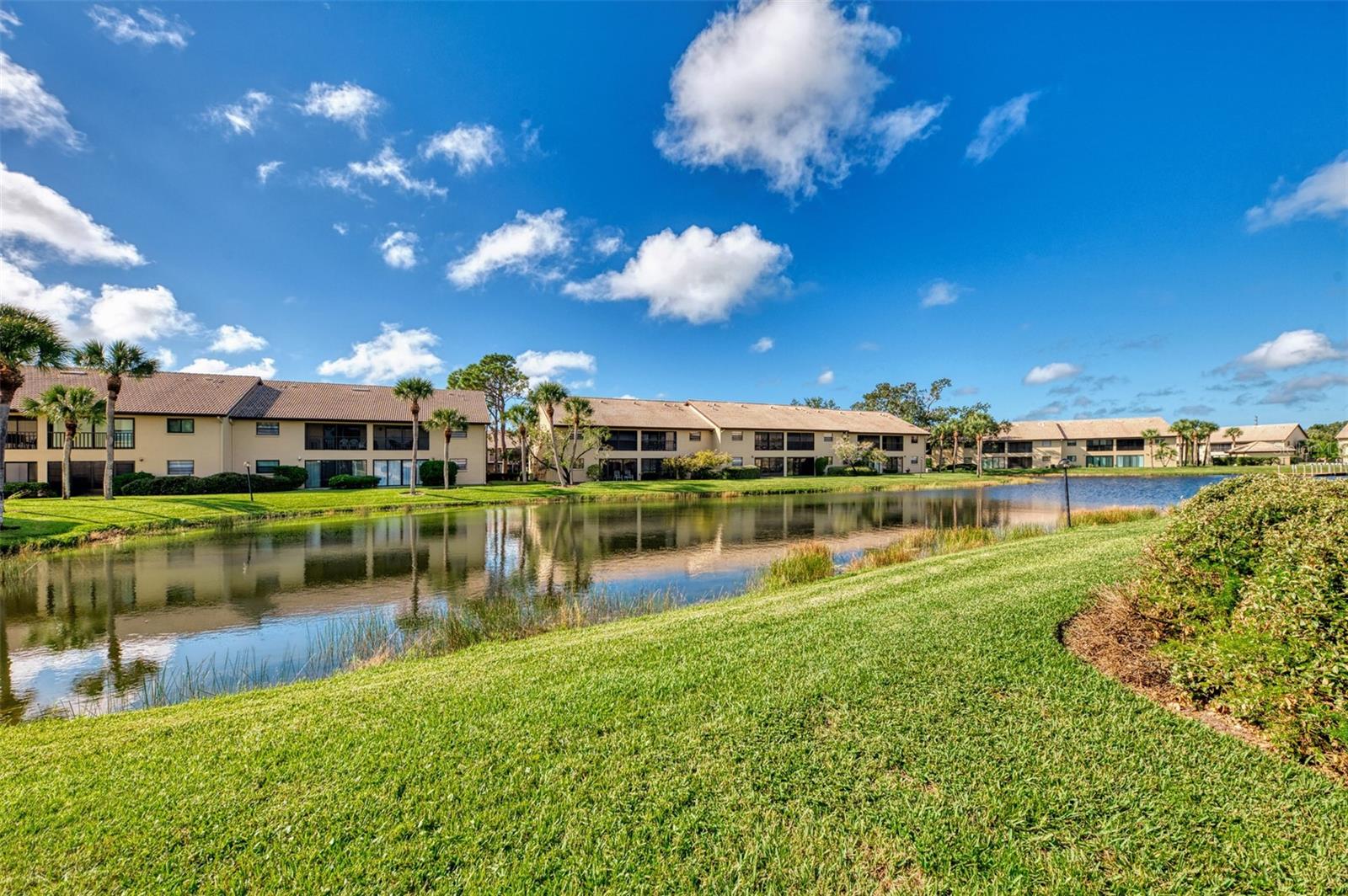MISSION LAKES - Residential