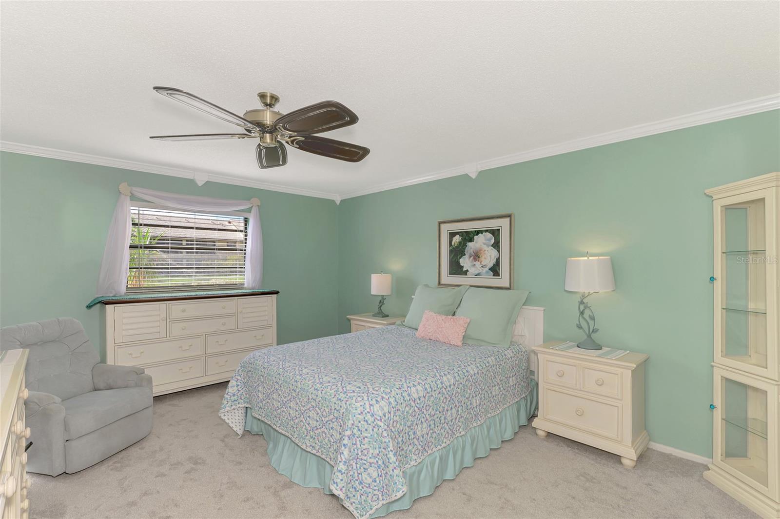 MISSION LAKES - Residential