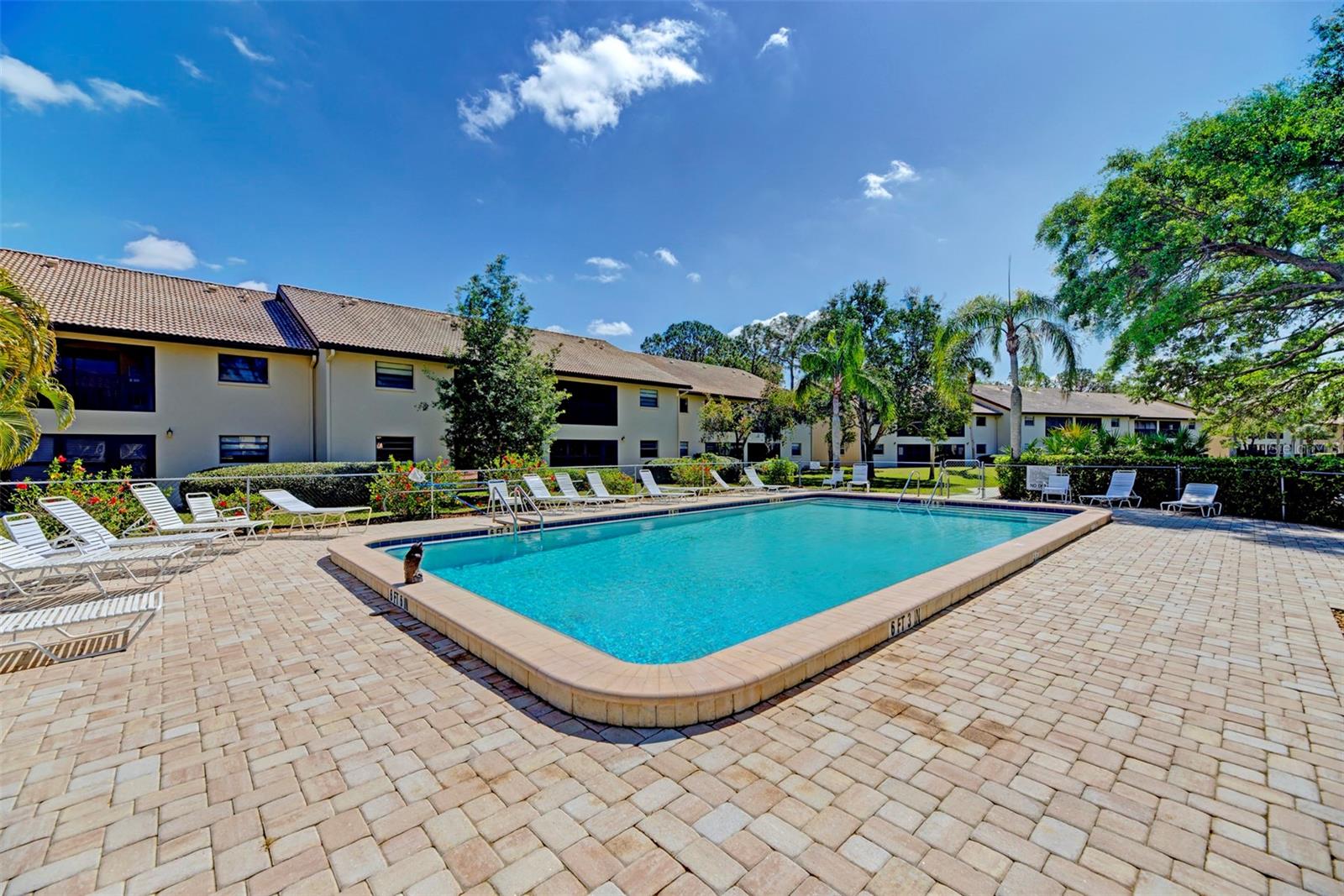 MISSION LAKES - Residential