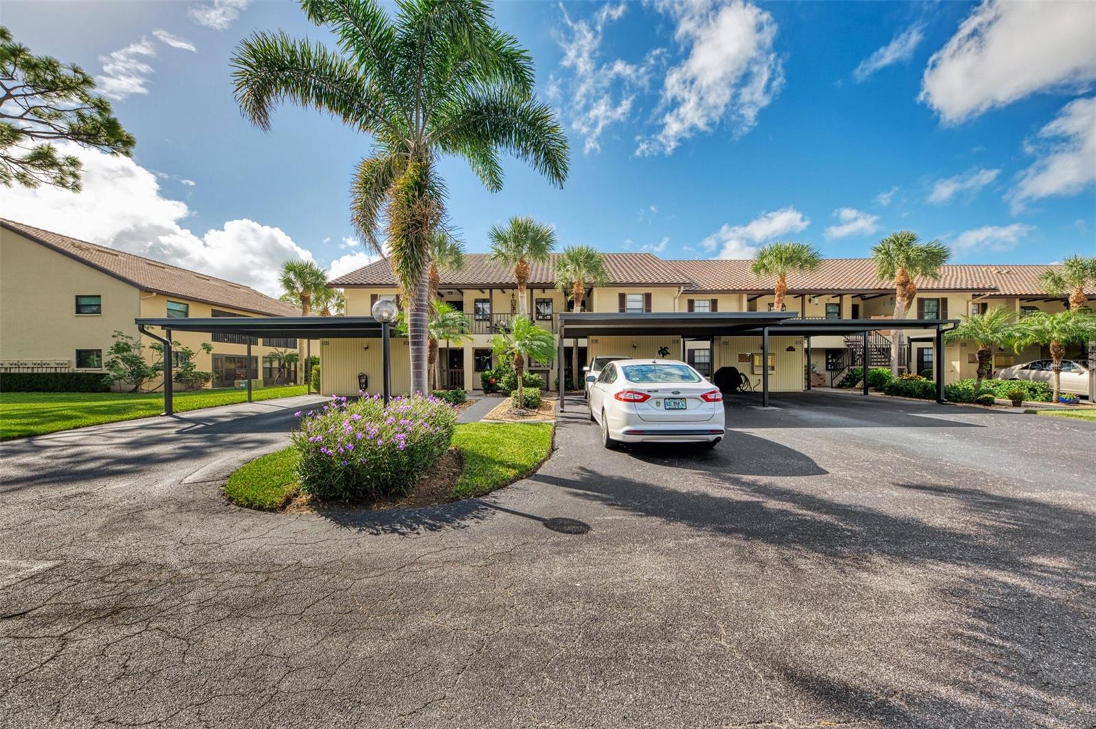 MISSION LAKES - Residential