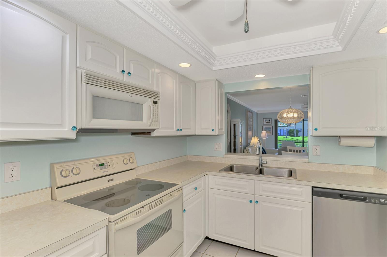 MISSION LAKES - Residential