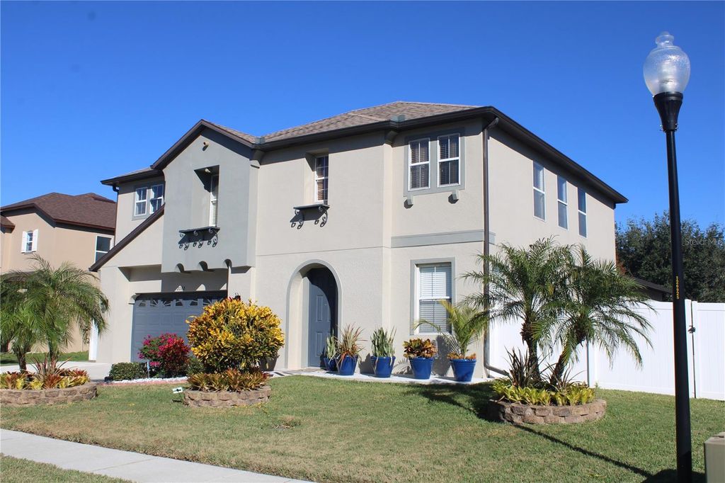 Photo of Kissimmee, FL 34744 (MLS # S5142093)