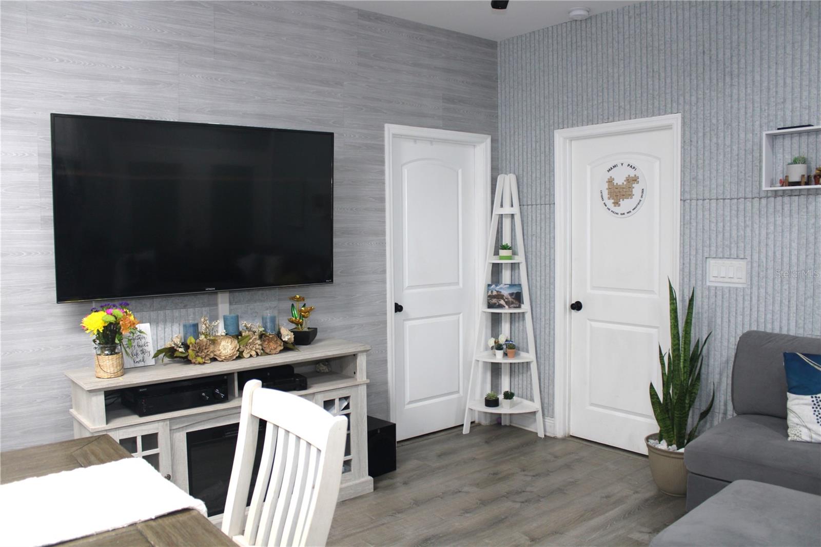 NEPTUNE POINT - Residential