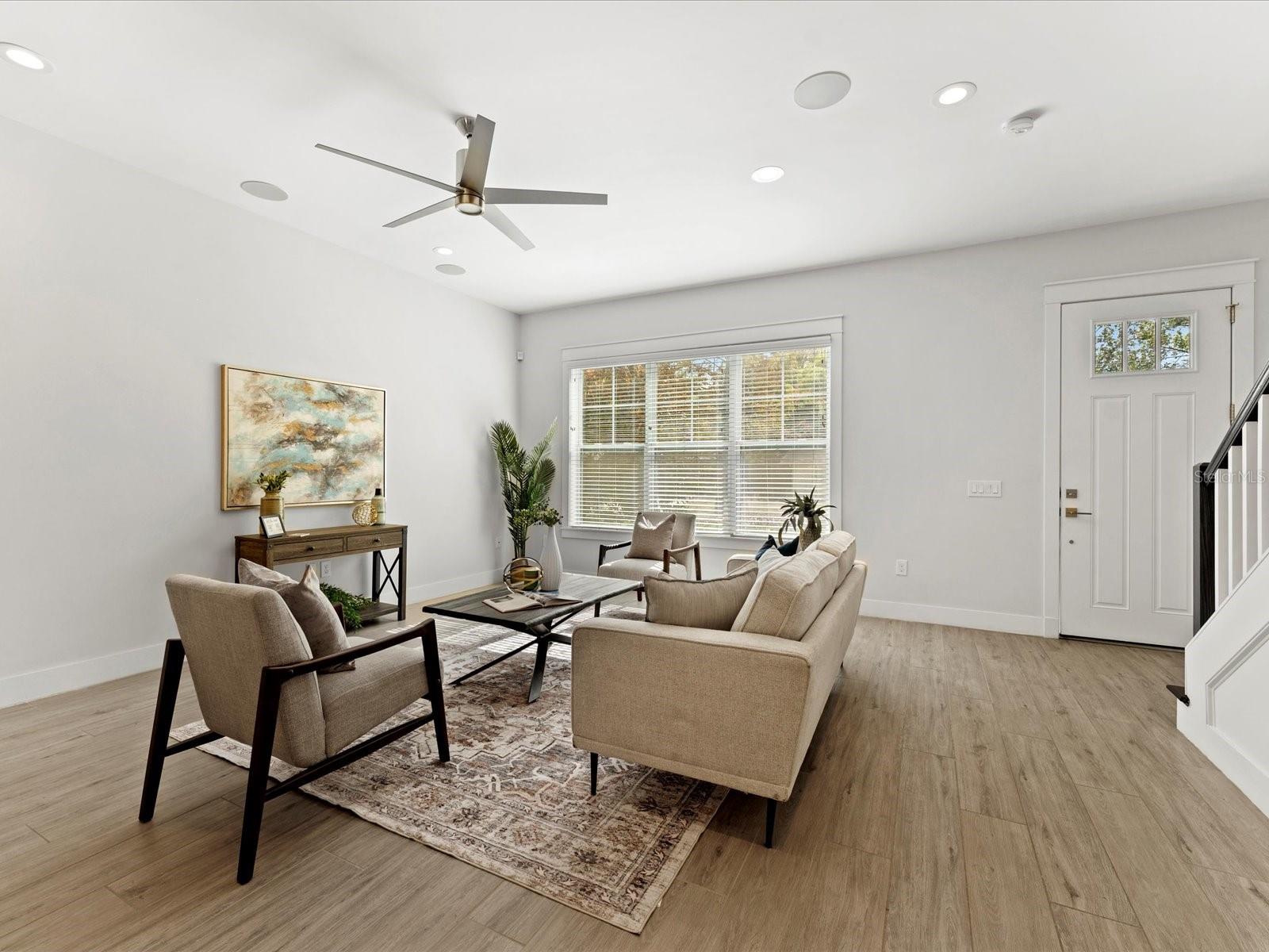 PARK SHORE - Residential