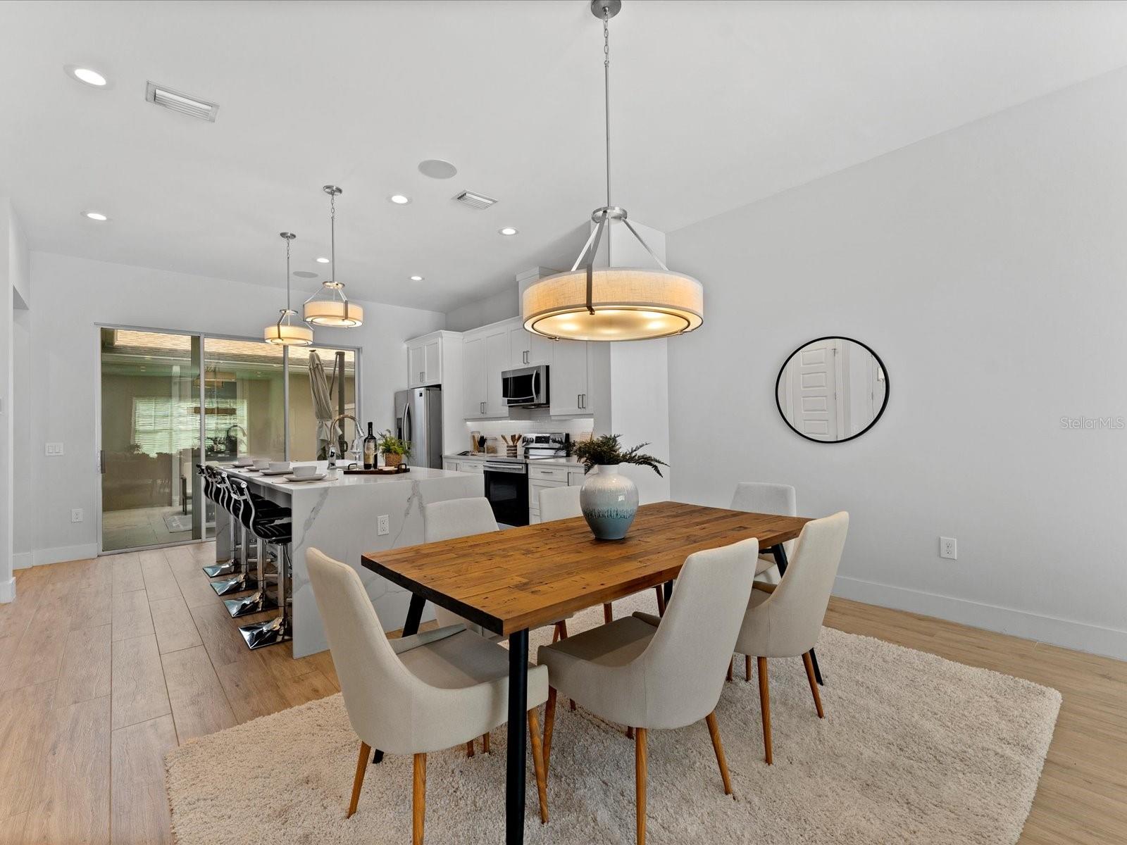 PARK SHORE - Residential