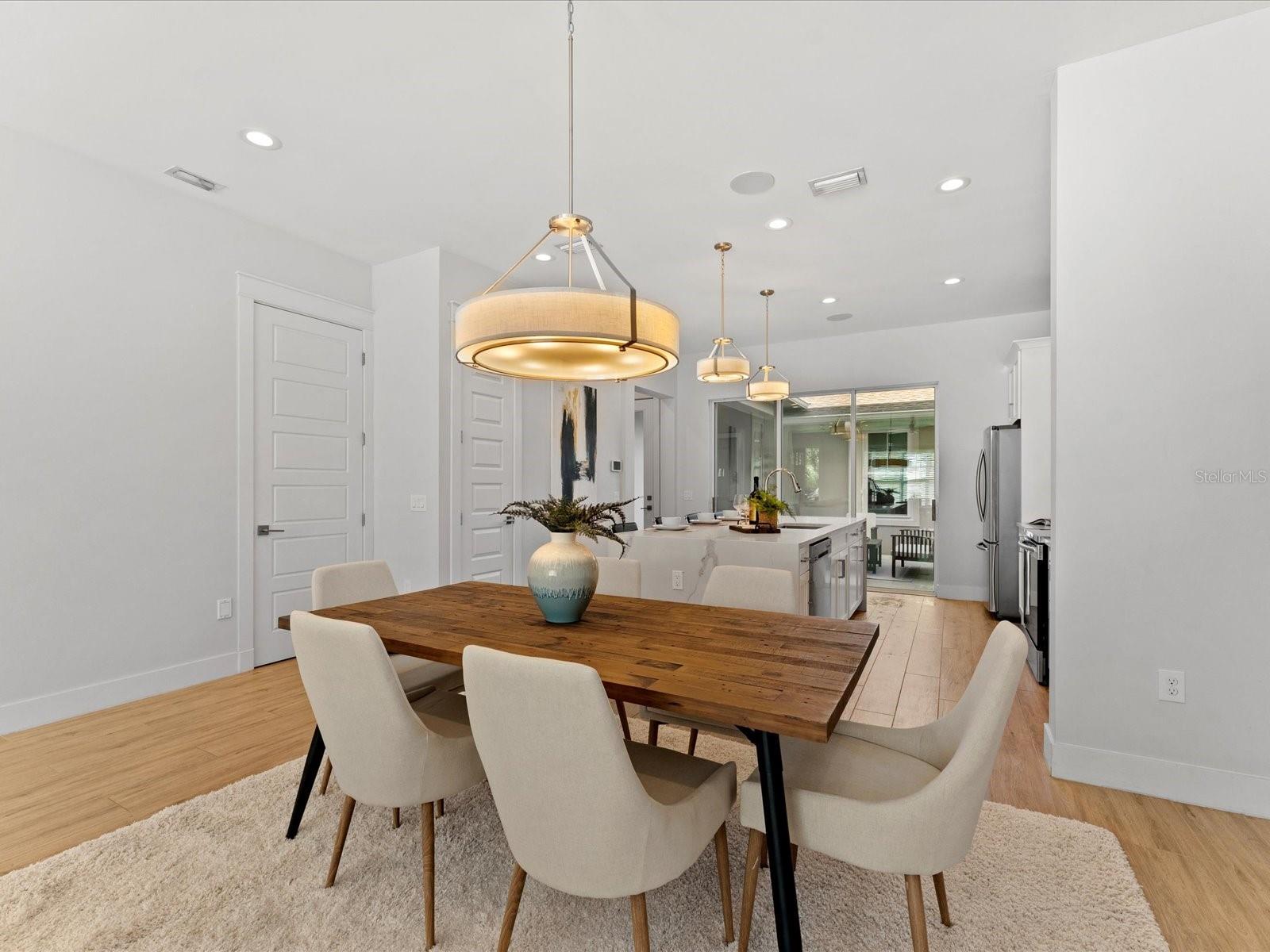 PARK SHORE - Residential