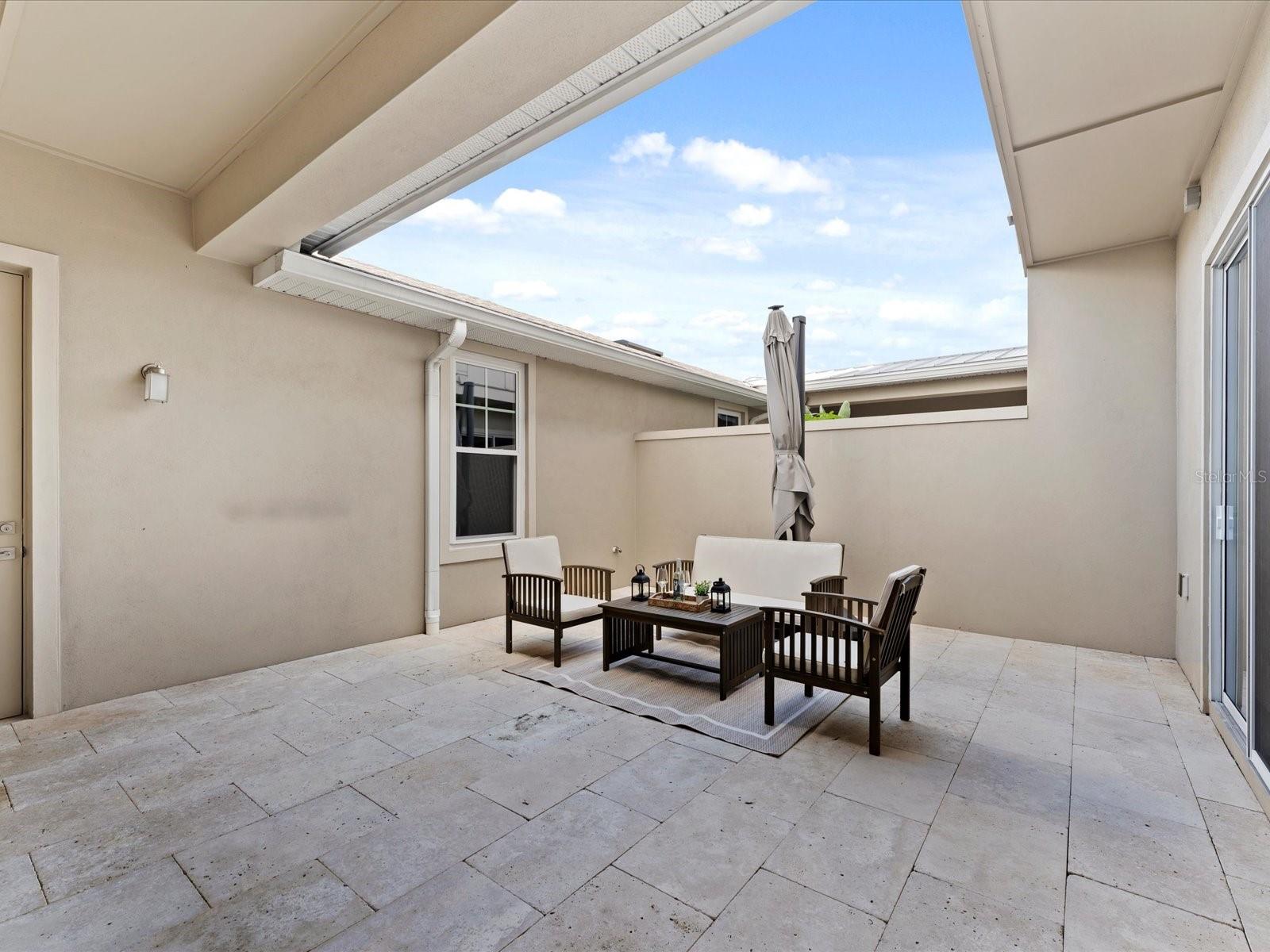 PARK SHORE - Residential