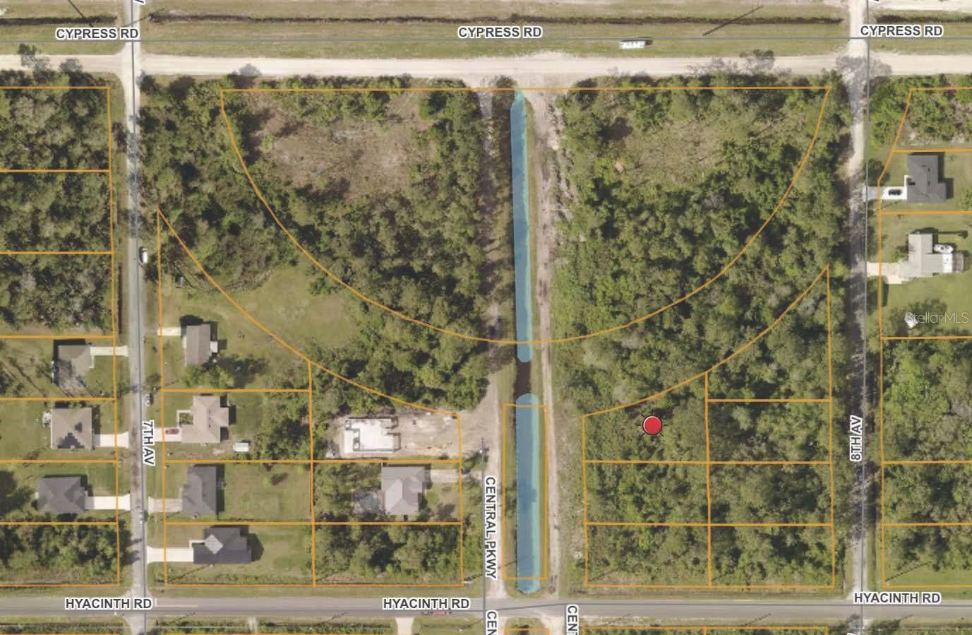 Corner lot in quiet neighborhood. Power pole at street, ready for a new build. A short ride to Daytona Beach and the speedway and also close to Interstate to take you to all that Florida has to enjoy. Yet far enough away to enjoy the quieter side of Orlando.