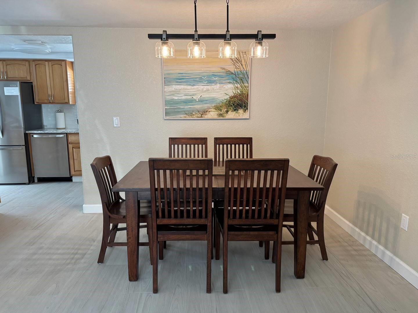 6154 MIDNIGHT PASS ROAD C15