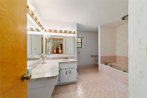 Tiny photo for 21990 NE Highway 27, Williston, FL 32696 (MLS # OM698836)
