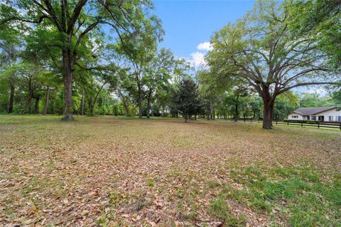 Tiny photo for 21990 NE Highway 27, Williston, FL 32696 (MLS # OM698836)