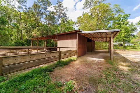 Tiny photo for 21990 NE Highway 27, Williston, FL 32696 (MLS # OM698836)