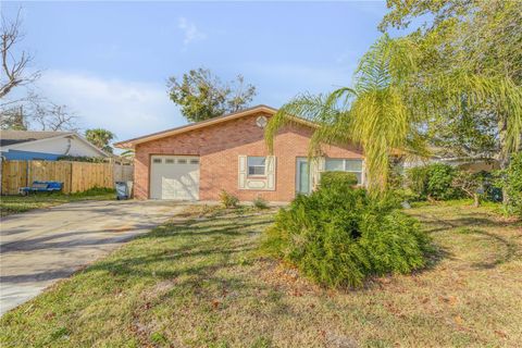 A home in SOUTH DAYTONA