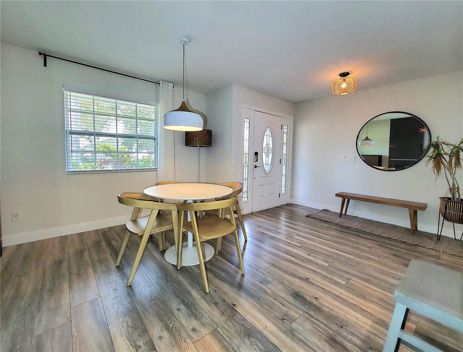 HIDDEN BEACH - Residential Lease