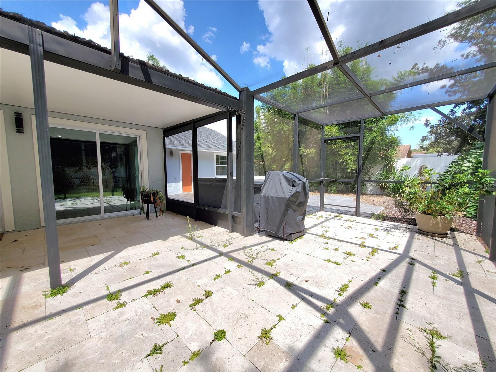 HIDDEN BEACH - Residential Lease