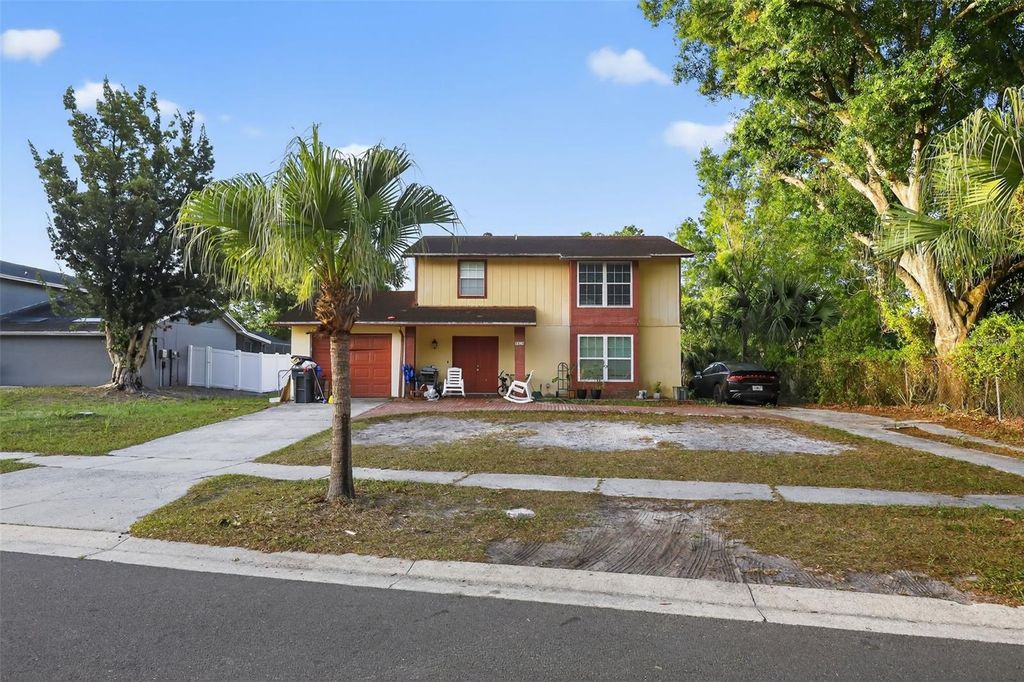 Photo of 7614 Palmbrook Drive, Tampa, FL 33615 (MLS # A4689976)