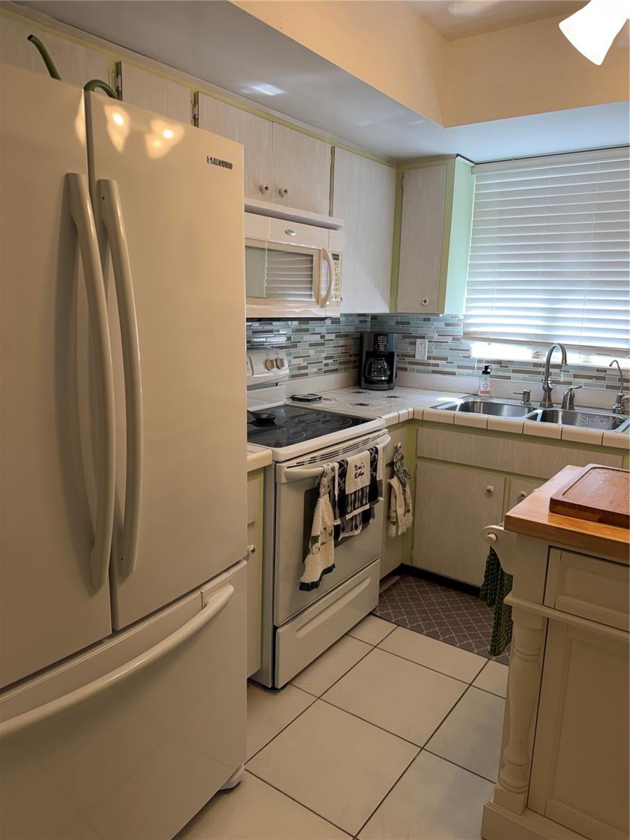 1807 UNIVERSITY PLACE 151