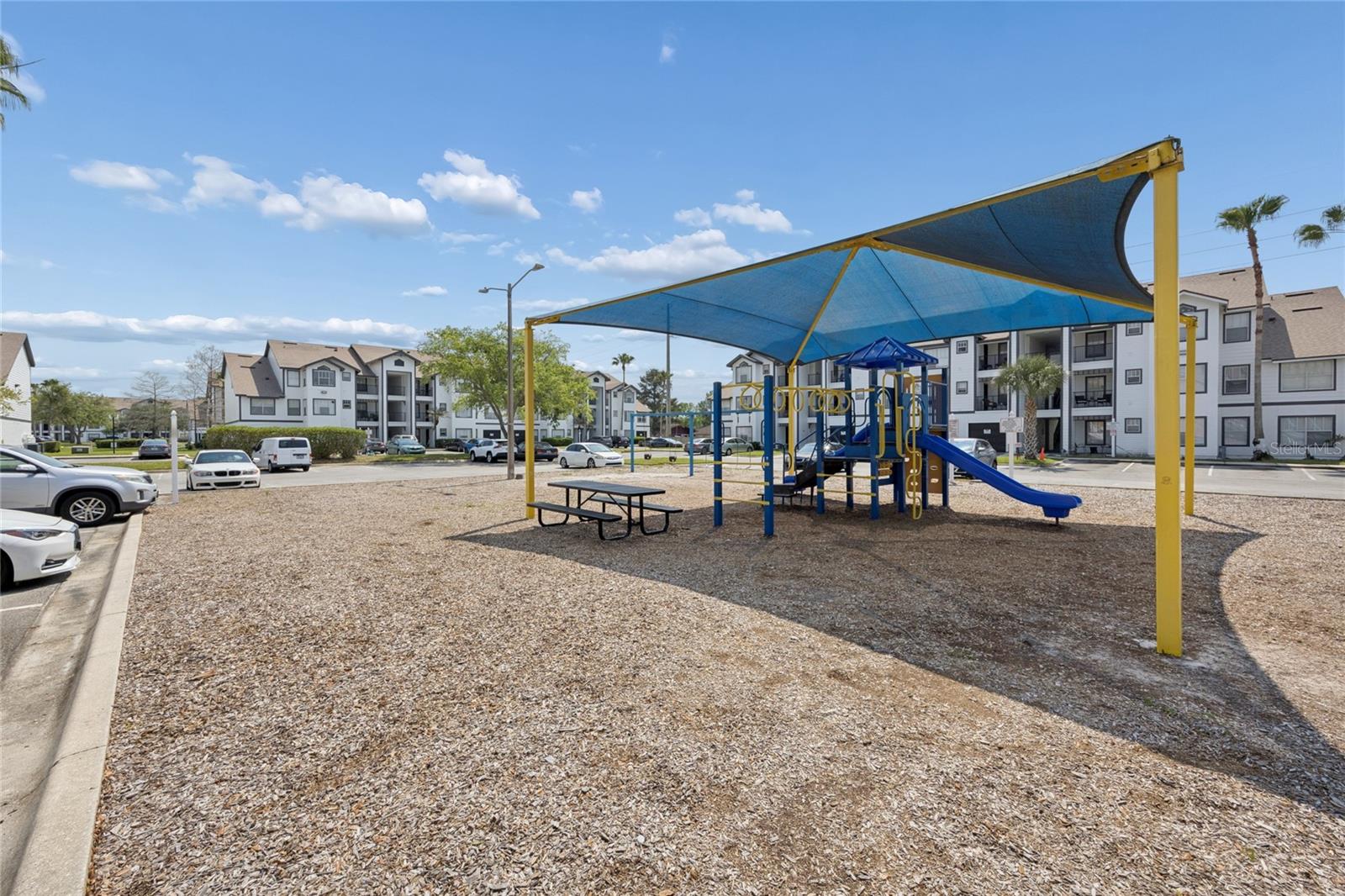 VILLAS DEL SOL AT KISSIMMEE CONDO - Residential