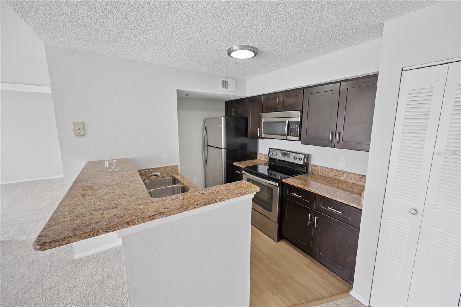 VILLAS DEL SOL AT KISSIMMEE CONDO - Residential