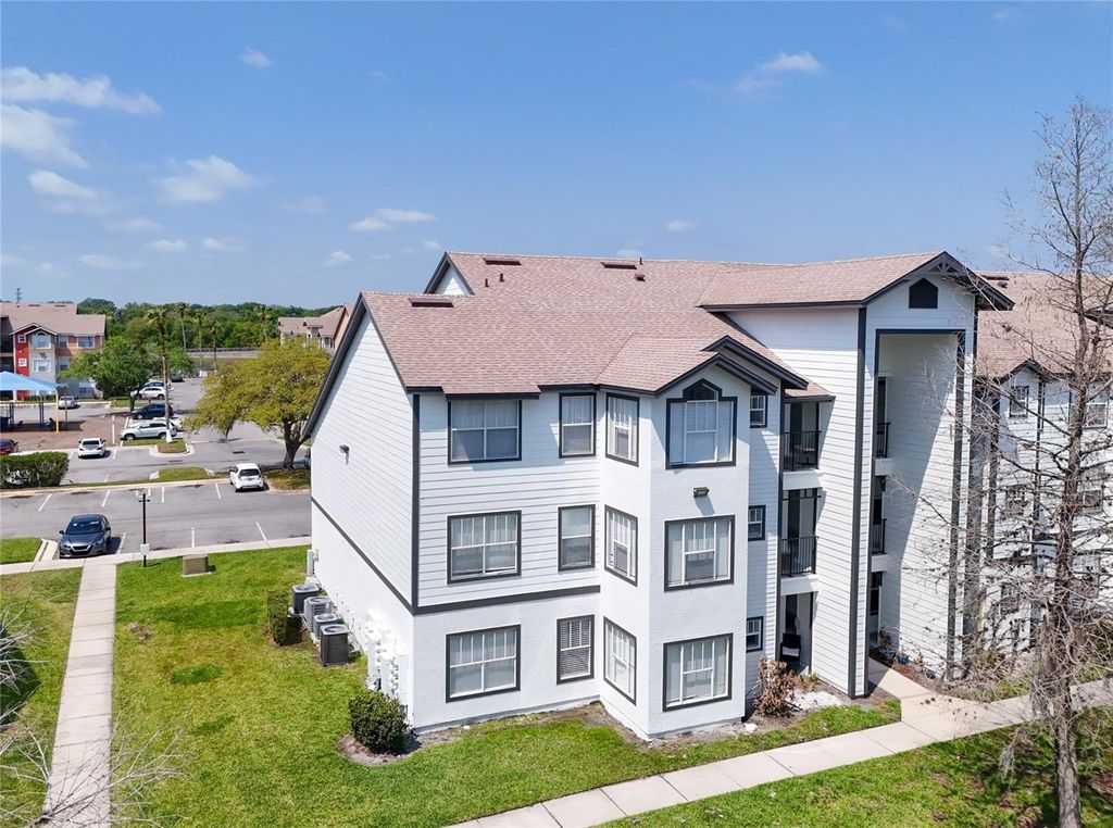 Photo of 2213 Grand Cayman Court #1135, Kissimmee, FL 34741 (MLS # O6395435)