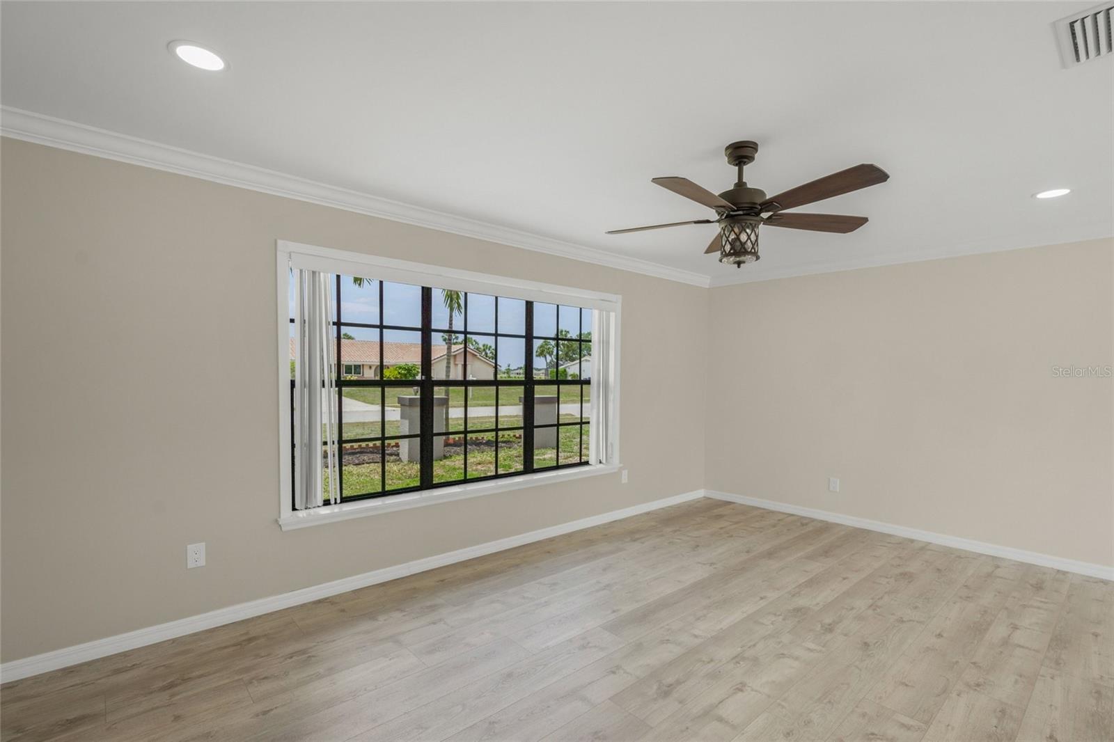 NORTH PORT CHARLOTTE COUNTRY CLUB - Residential