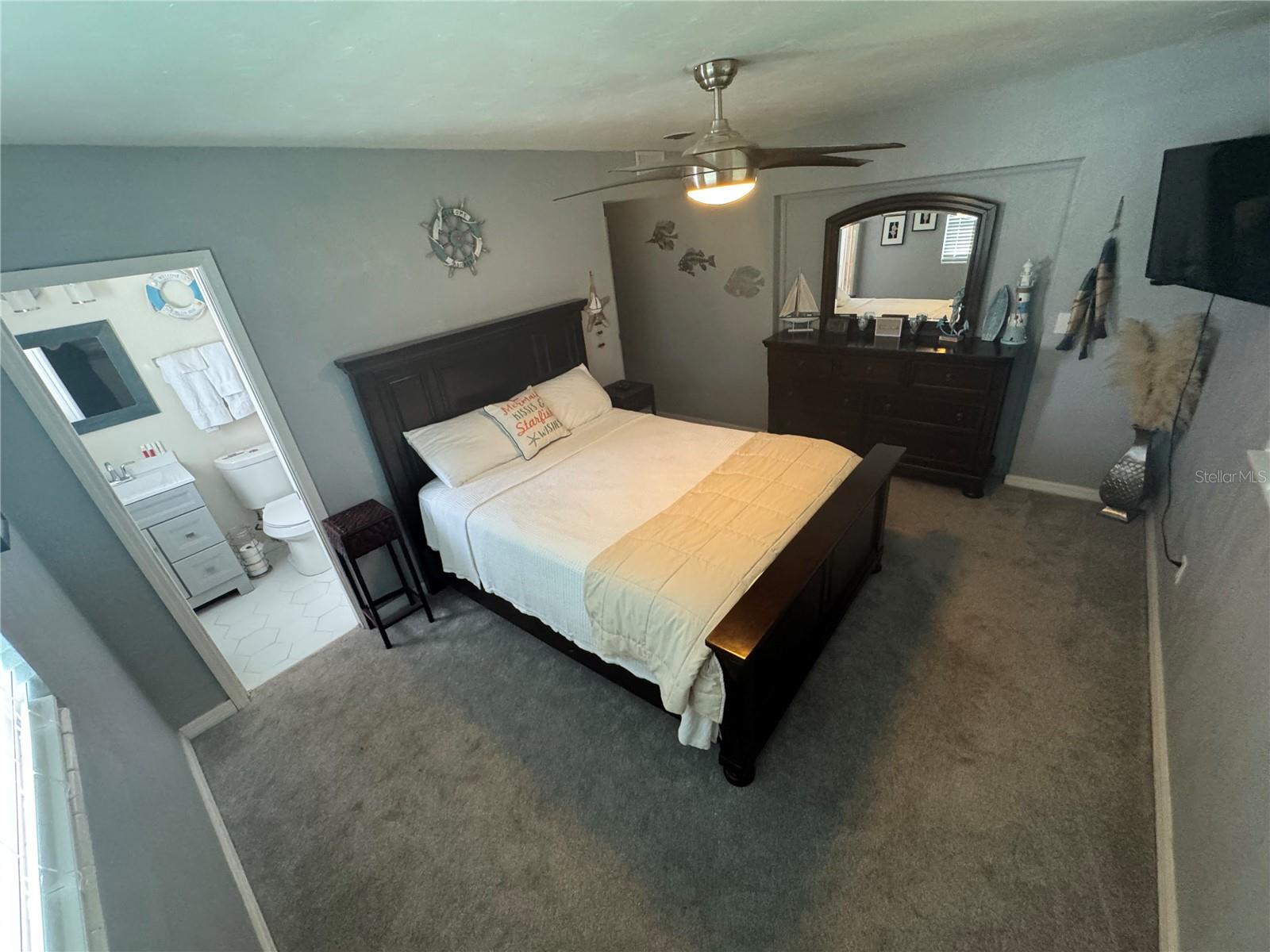 VIRGINIA GROVES ESTATES 1ST ADD - Residential