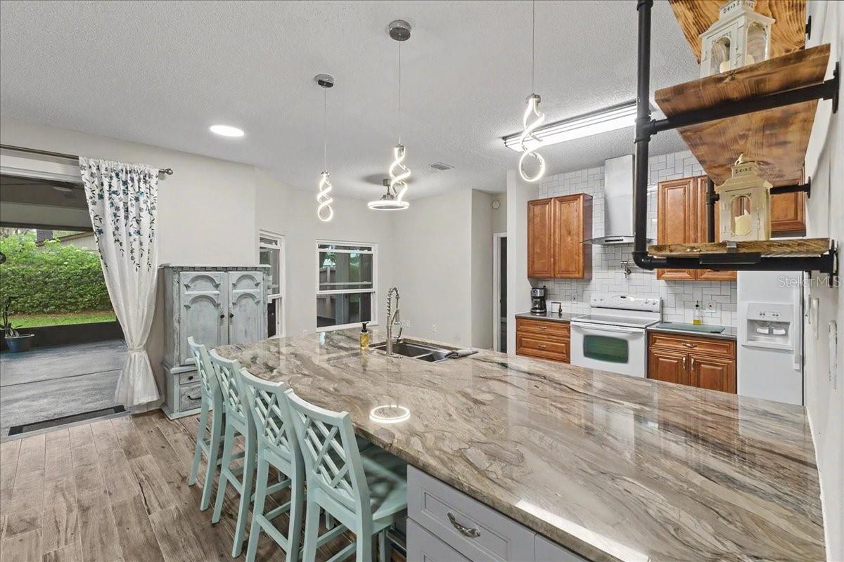 FLORIDA SHORES 01 - Commercial Sale