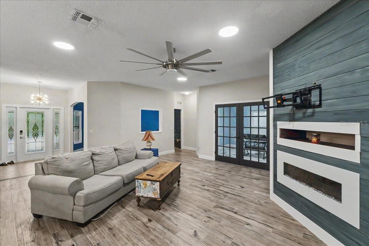 FLORIDA SHORES 01 - Commercial Sale