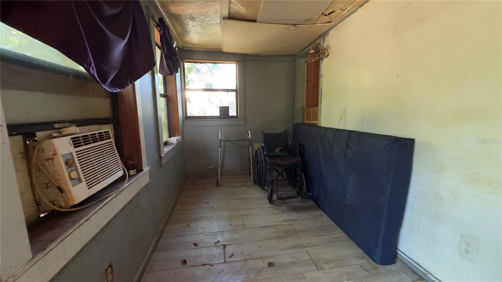 MOON LAKE ESTATES UNIT 11 - Residential