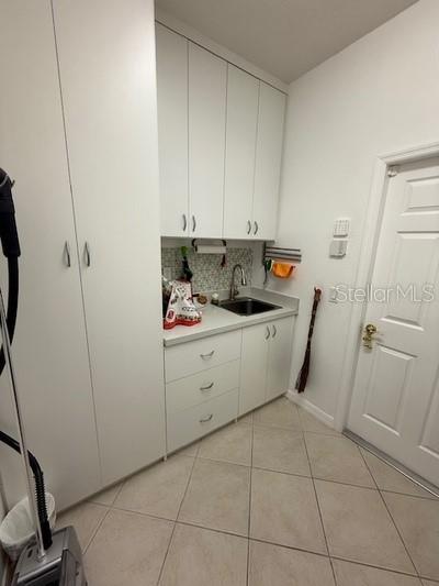 HUNTERS CREEK TR 515 PH 02 48 96 - Residential