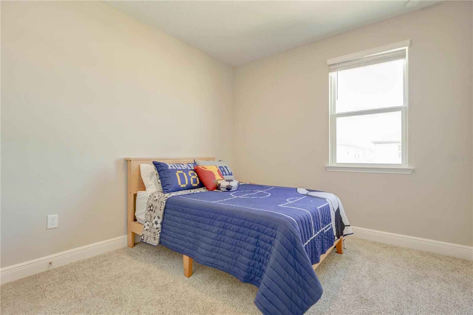 HIGHLAND RDG PH 2 - Residential Lease