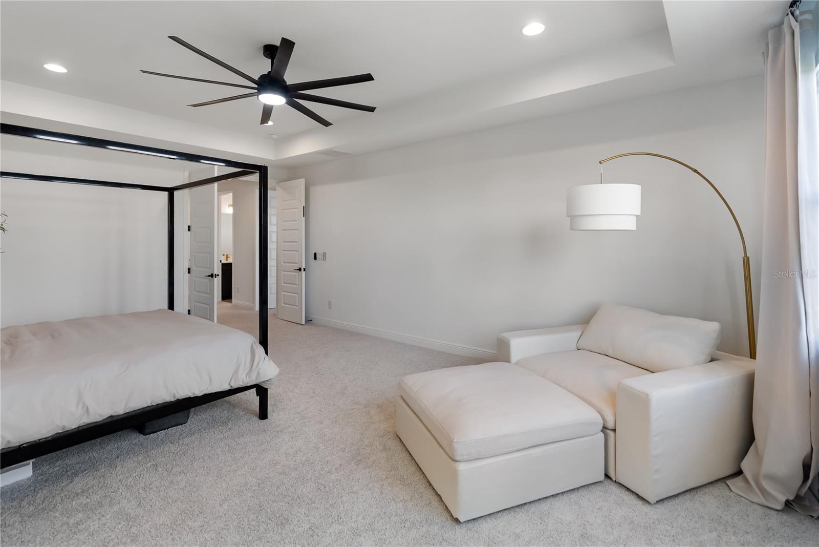 SWEETWATER AT LAKEWOOD RANCH PH I & II - Residential