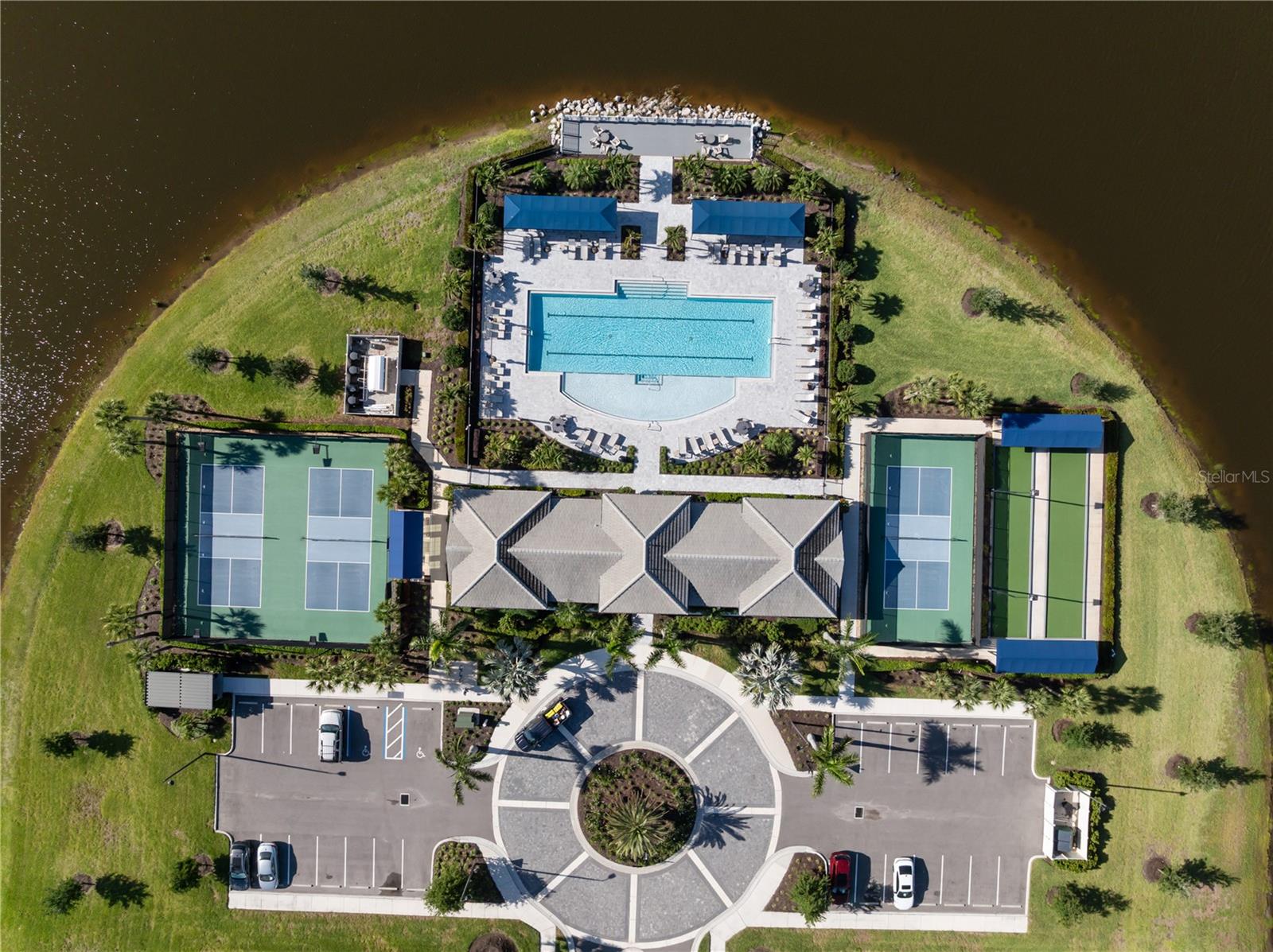 SWEETWATER AT LAKEWOOD RANCH PH I & II - Residential