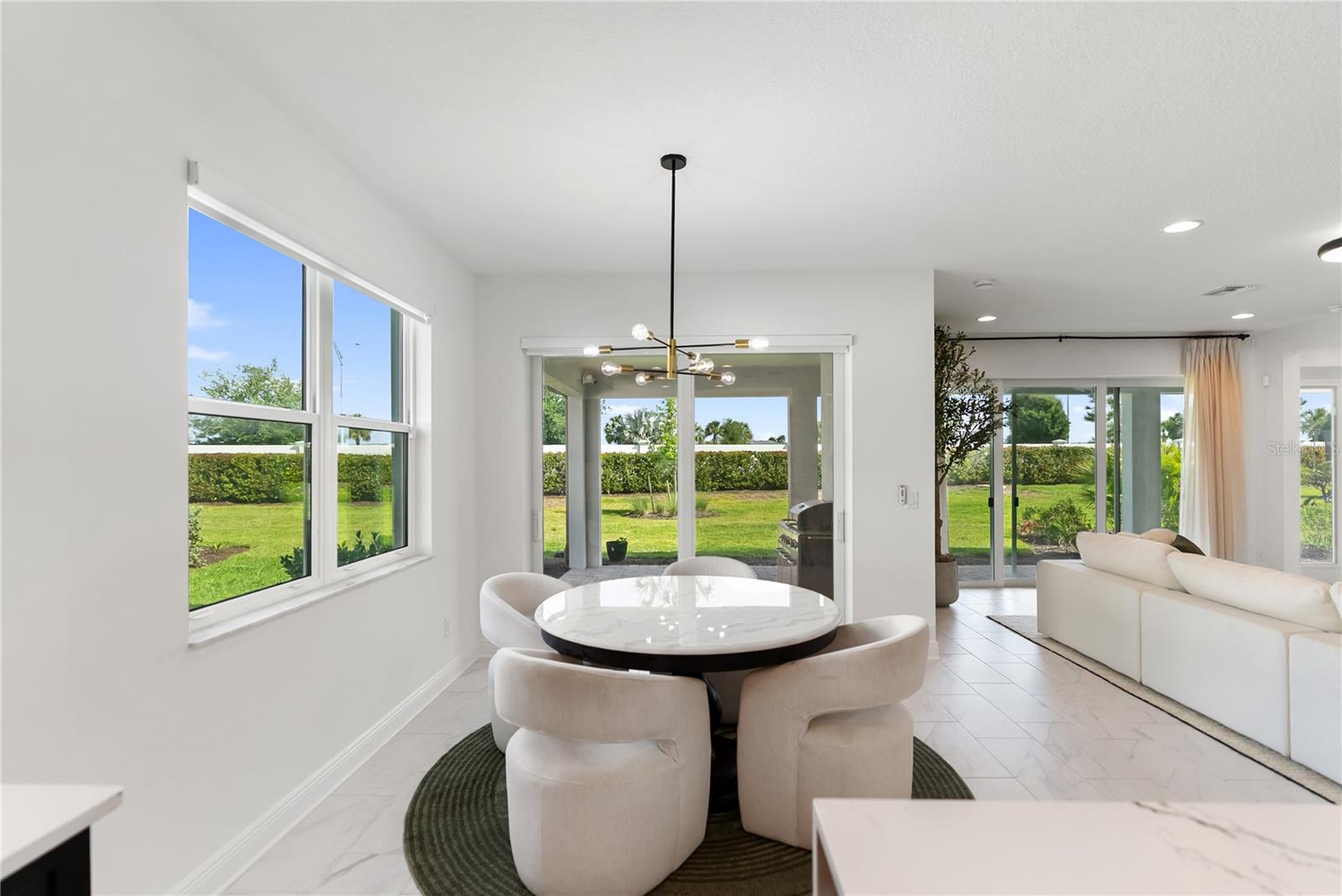 SWEETWATER AT LAKEWOOD RANCH PH I & II - Residential