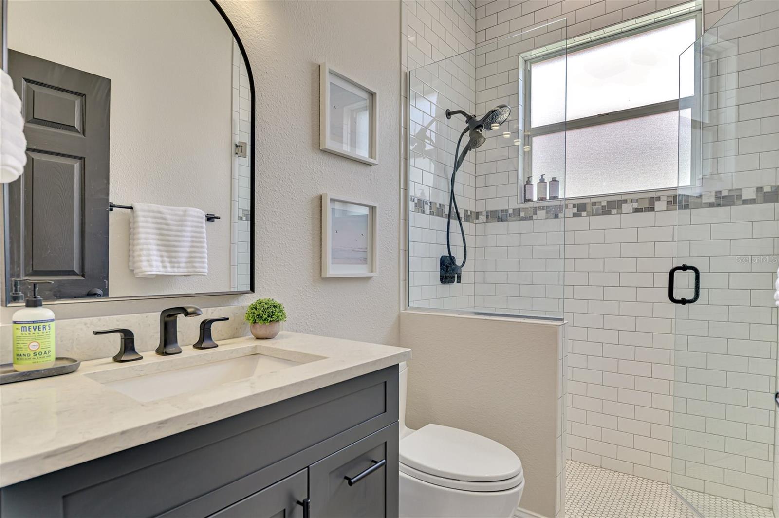 THE HAMPTONS - Residential